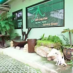 Baan Sala Lung Dam Hotel