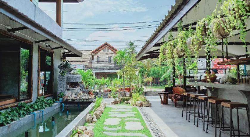 Baan Sala Lung Dam Hotel Bophut